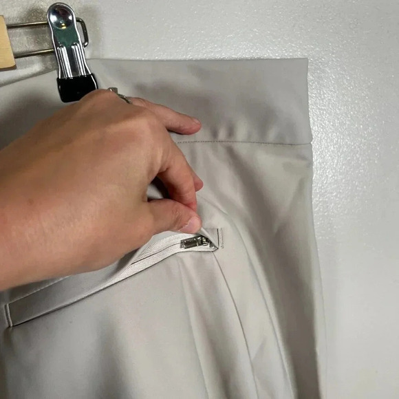 Athleta Stellar Straight Crop Pants Size 26 Travel Work Office Athleisure Tan - Picture 10 of 13